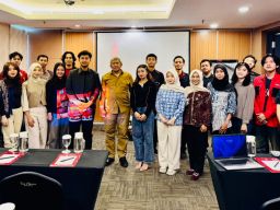 Jurnalis Muda Jangan Cuma Kejar Viral, Indonesia Butuh Berita yang Waras